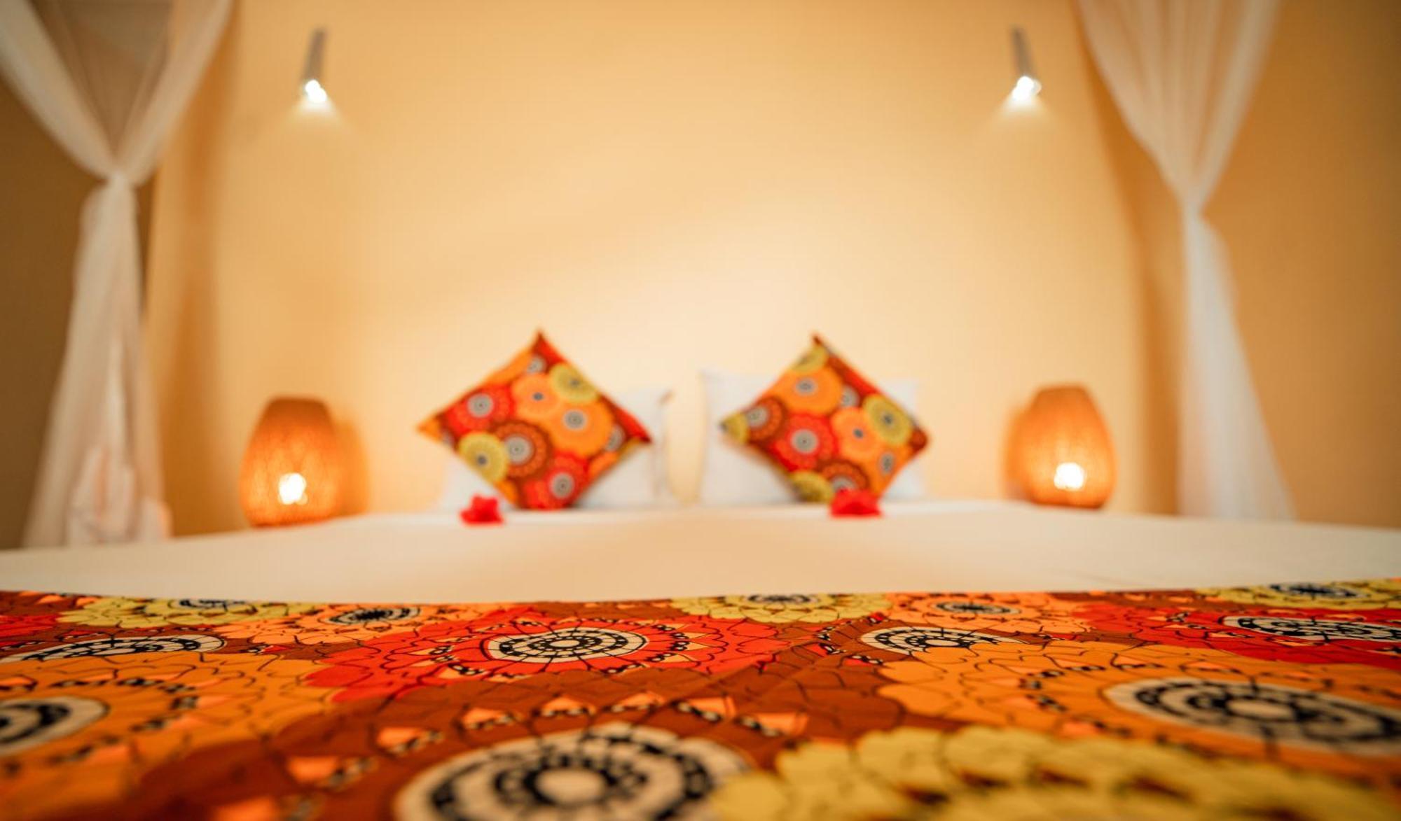 Sansi Kae Beach Resort Michamvi Kae Екстер'єр фото